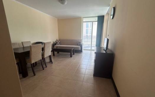 Двустаен апартамент на първа линия на достъпна цена в комплекс Sunset Resort Family, Поморие ID: 110326