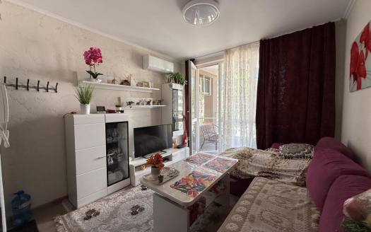 Zweizimmerwohnung in der gepflegten Anlage Villa Martini, Sonnenstrand ID: 110871