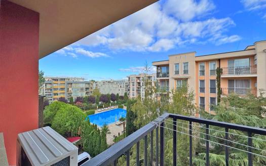 Достъпно студио с изглед към басейна в комплекс Sunny View Central, Слънчев бряг ID: 112307