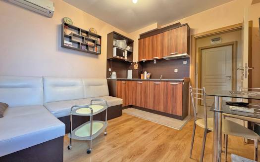 Two-bedroom apartment in a quiet area in the Messembria Palace complex, Sunny Beach ID: 111326