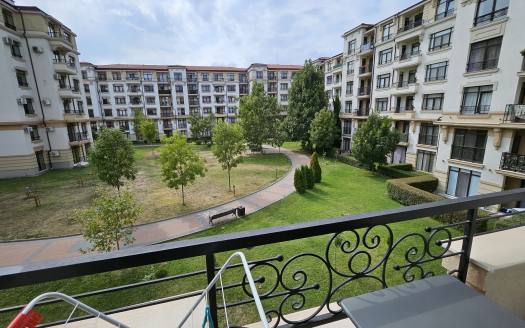 Two-bedroom apartment one hundred meters from the sea in the Aivazovsky Park complex, Pomorie ID: 111147