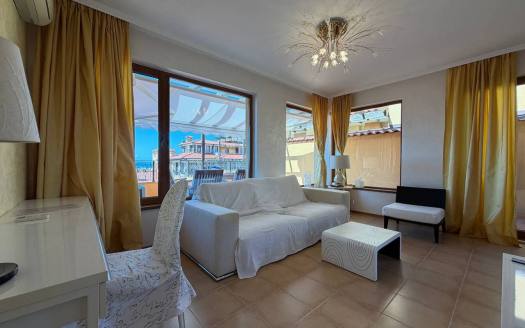 Two-bedroom apartment with a huge terrace and sea and mountain views in the Marina Ville complex, Saint Vlas ID: 111519