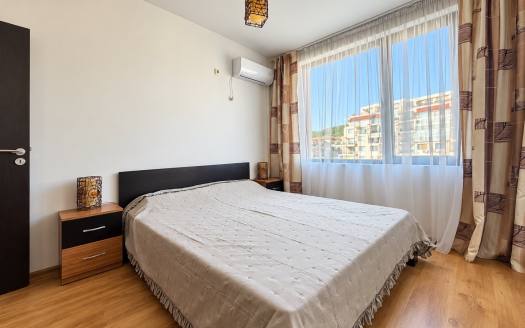 Two-bedroom apartment with mountain view in the Rainbow 1 complex, Saint Vlas ID: 111185