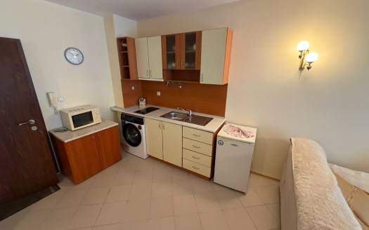 Two-bedroom apartment with low maintenance fee in Blue Pearl Apartments, Sunny Beach ID: 111034