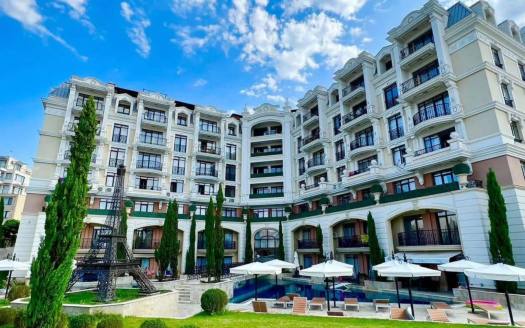 Студио на 250 метра от морето в комплекс Romance Paris, Свети Влас ID: 110275