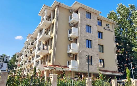 Трикімнатна квартира в новому комплексі Emilia Romana Park, Сонячний Берег ID: 112008