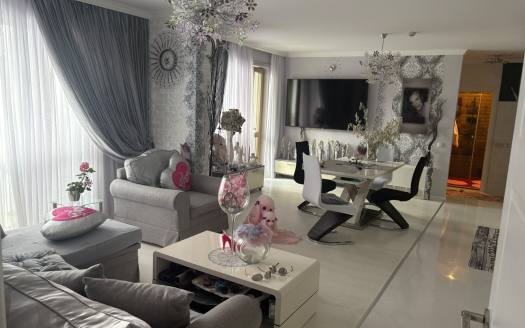 Luxuriöse Drei-Zimmer-Wohnung im Komplex Villa Florence, Sweti Wlas ID: 115118