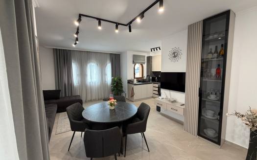 Stylowy dwupokojowy apartament w prestiżowym kompleksie Grand Village, Koszarica ID: 114125