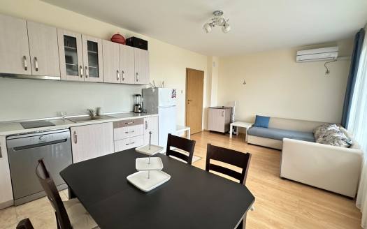 Трехкомнатная квартира с низкой таксой в комплексе Oasis 2, Несебр ID: 113718