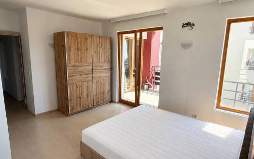 Тристаен апартамент без такса поддръжка в комплекс Tria Apartments, Слънчев бряг ID: 113120