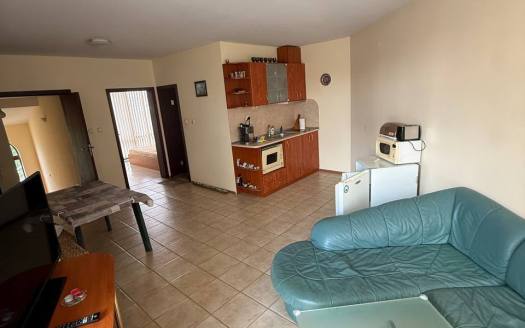 Четиристаен апартамент на 250 метра от морето в комплекс Akrotiria Apartments, Несебър ID: 112824